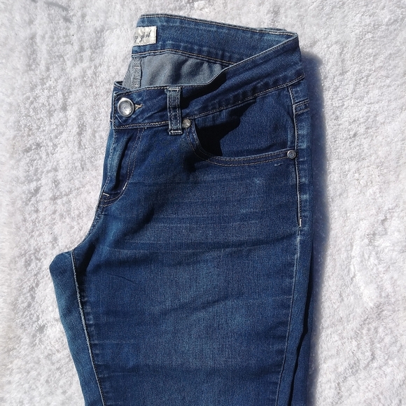 Costly Girl - Skinny Jeans Size 7 - Picture 5 of 7